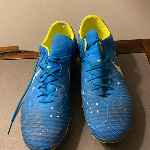 Men’s Nike Mercurial Vapor 11 Neymar - Picture 3 of 5
